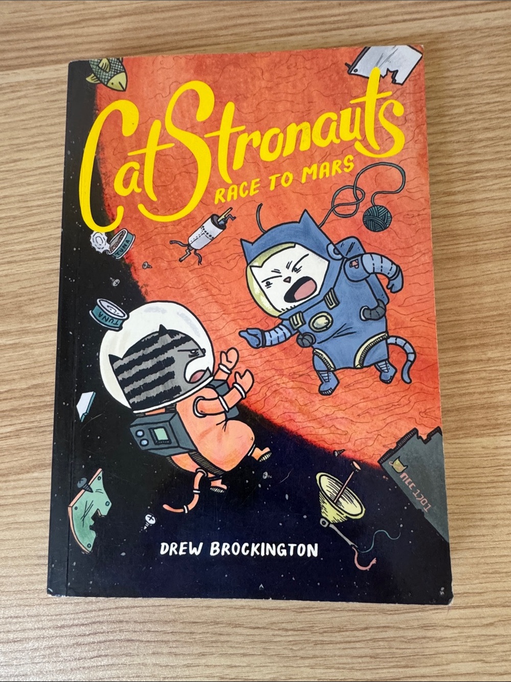 CatStronauts: Race to Mars - Graphic Novel
